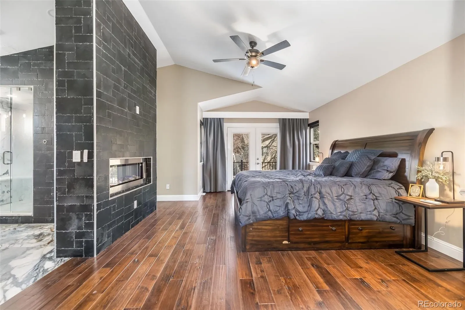 04092026230752 1600 18