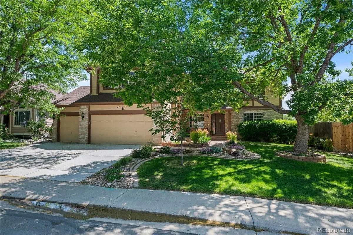 12700 Utica Circle Broomfield CO 80020 MLS #REC6053707 05192026202903 1200 1