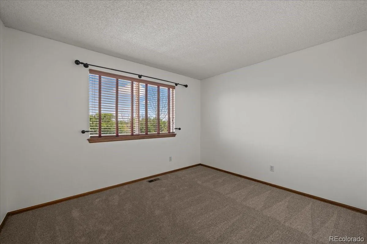 12700 Utica Circle Broomfield CO 80020 MLS #REC6053707 05192026202903 1200 29