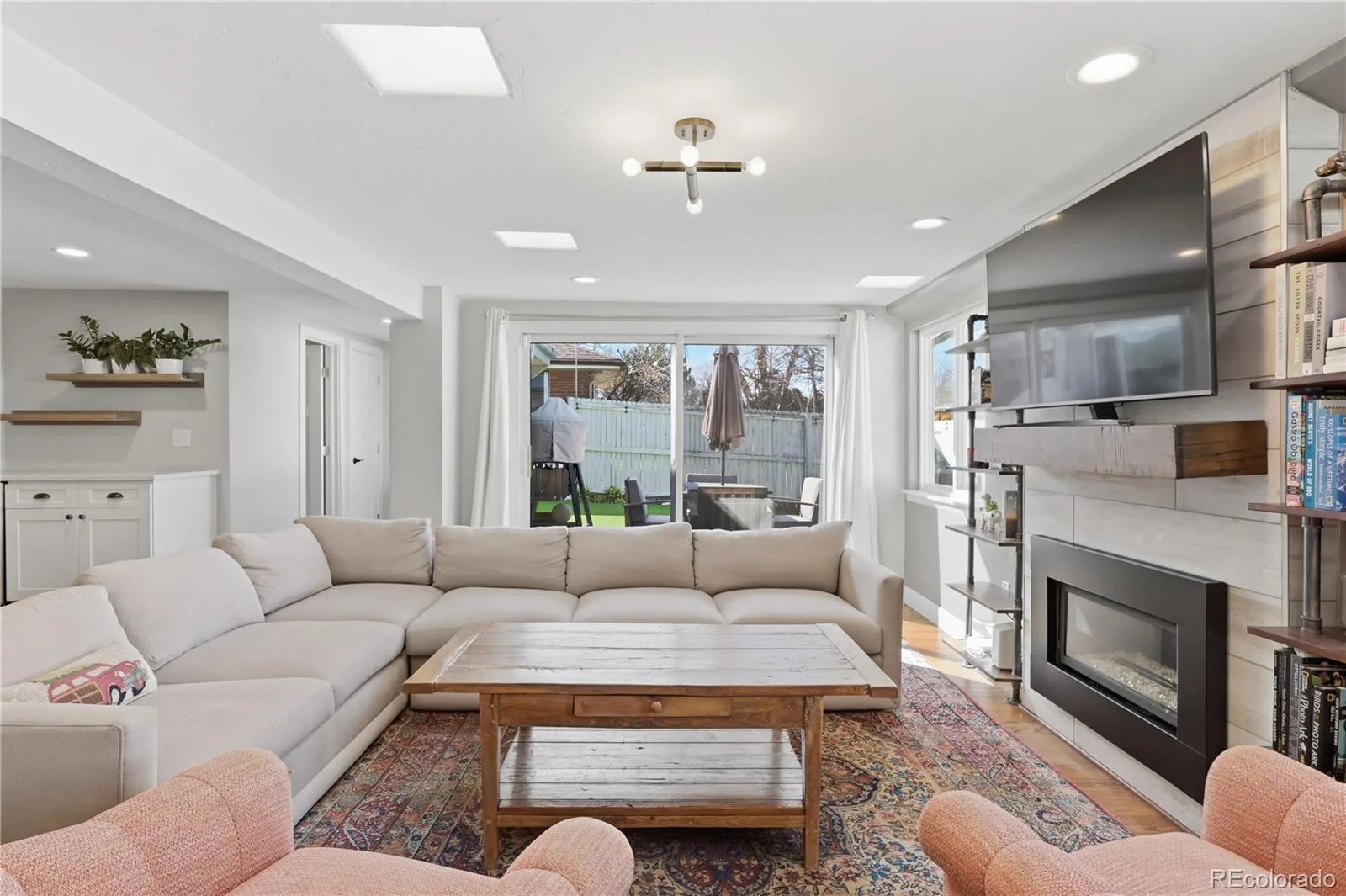 211 Magnolia Street Denver CO 80220 MLS #REC6053804 06102026162716 1600 13