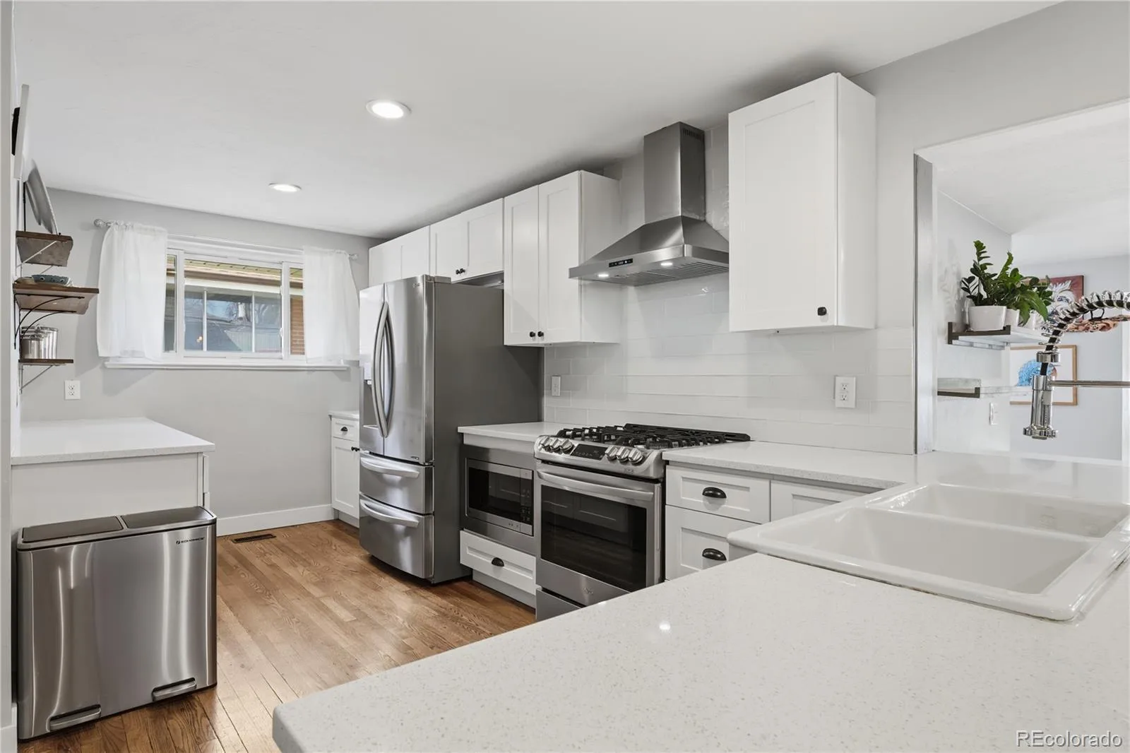211 Magnolia Street Denver CO 80220 MLS #REC6053804 06102026162716 1600 6