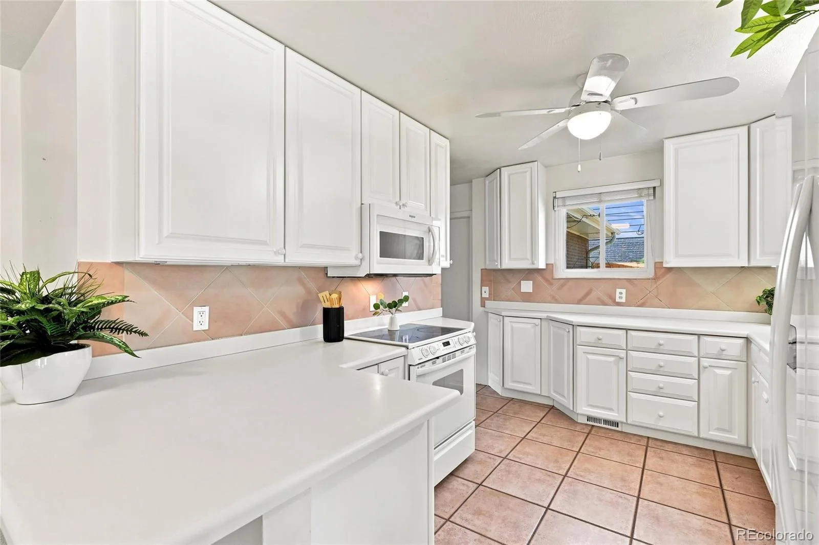 3200 S University Boulevard Denver CO 80210 | MLS #REC6055159 09222026113708 1600 11