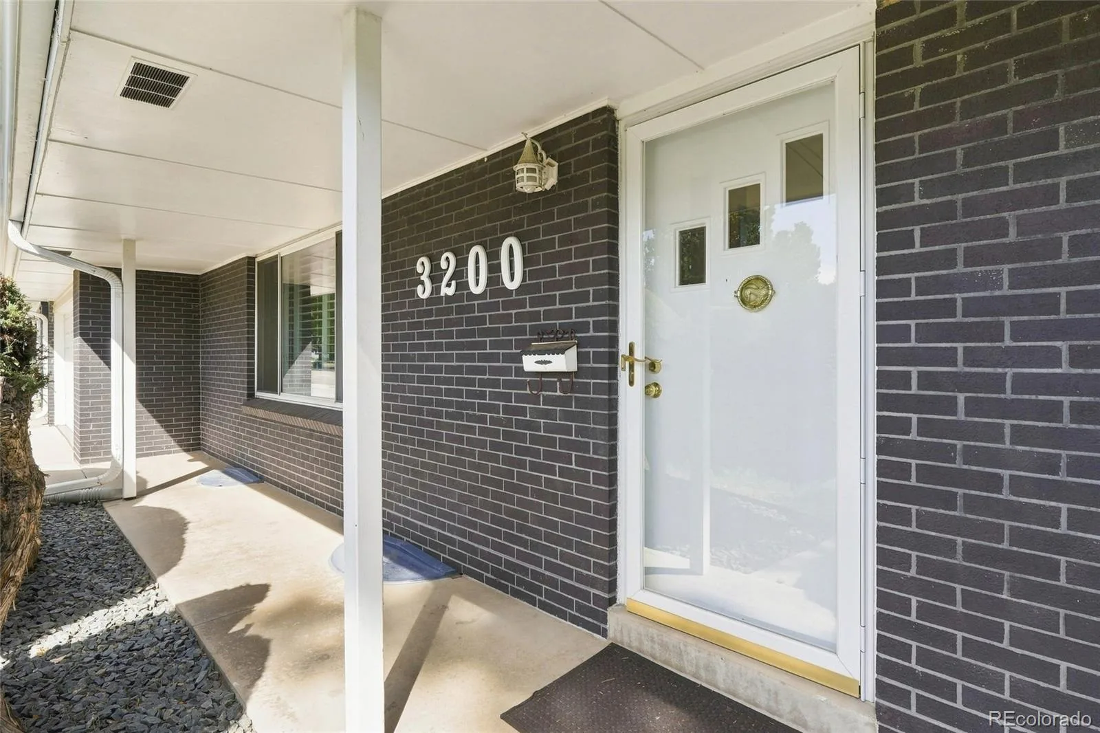 3200 S University Boulevard Denver CO 80210 | MLS #REC6055159 09222026113708 1600 2