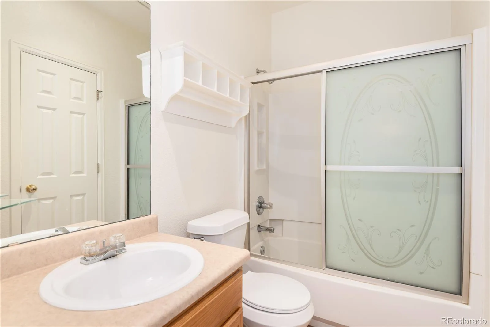 19835 E Villanova Drive Aurora CO 80013 MLS #REC6055909 06262026201258 1600 18
