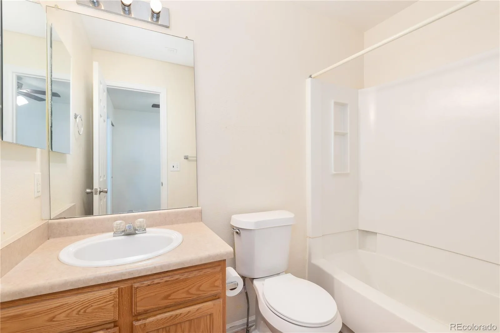 19835 E Villanova Drive Aurora CO 80013 MLS #REC6055909 06262026201258 1600 22