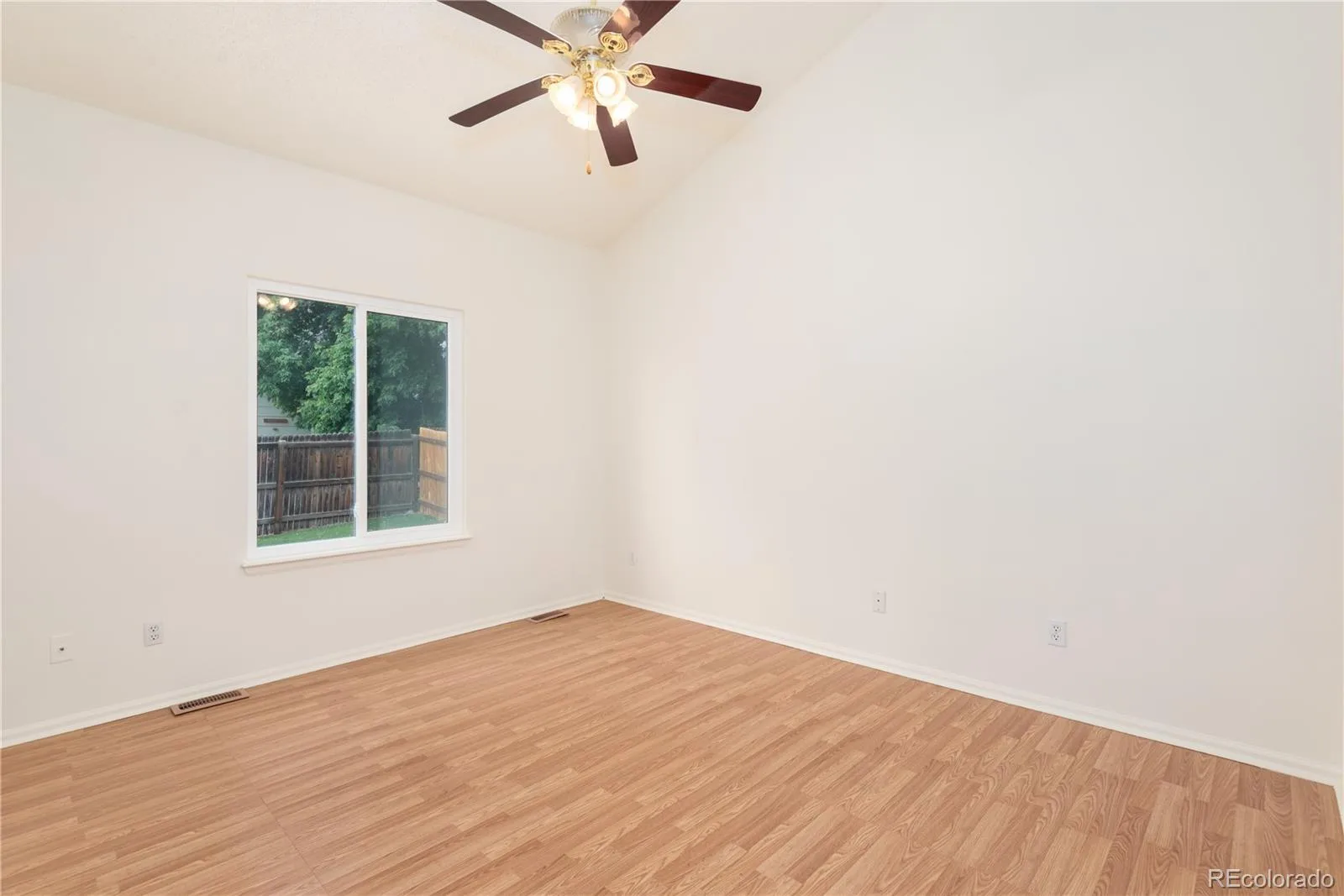19835 E Villanova Drive Aurora CO 80013 MLS #REC6055909 06262026201258 1600 23