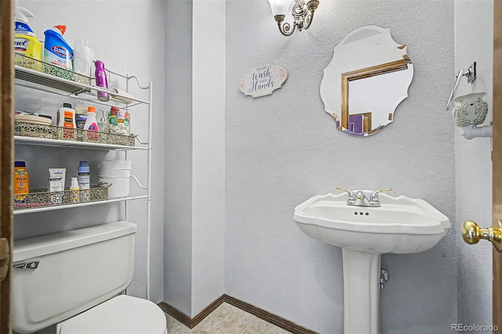 6004 Zang Way Arvada CO 80004 | MLS #REC6056659 07202026155538 1600 9