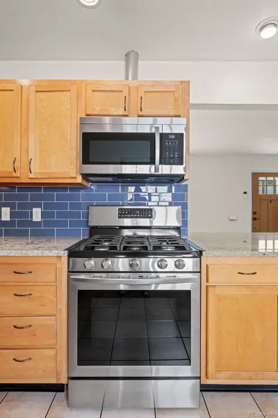 951 Tennyson Street Denver CO 80204 MLS #REC6057908 04082026165258 800 17
