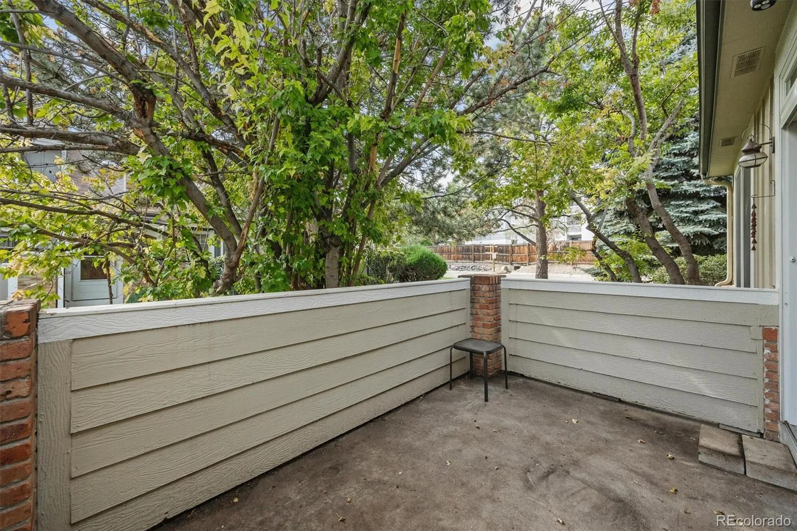 927 S Evanston Circle Aurora CO 80012 | MLS #REC6060105 09262026011728 1600 14