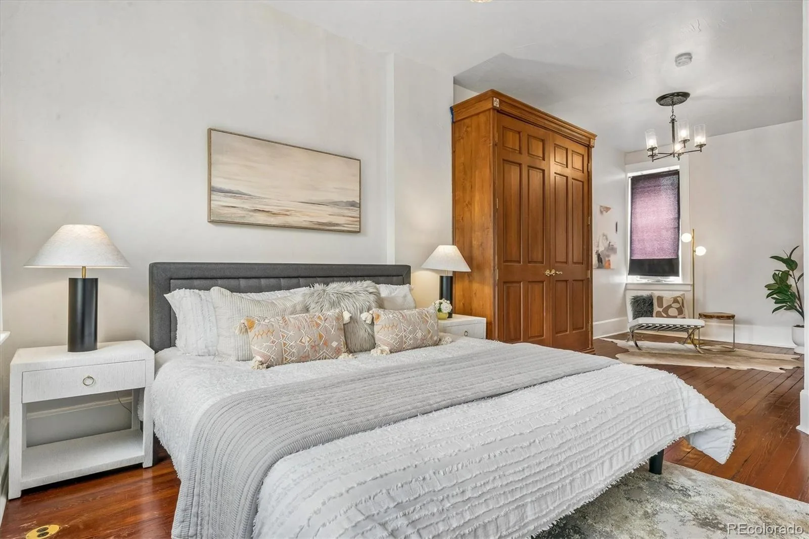 2422 Stout Street Denver CO 80205 MLS #REC6062930 06052026031924 1600 13
