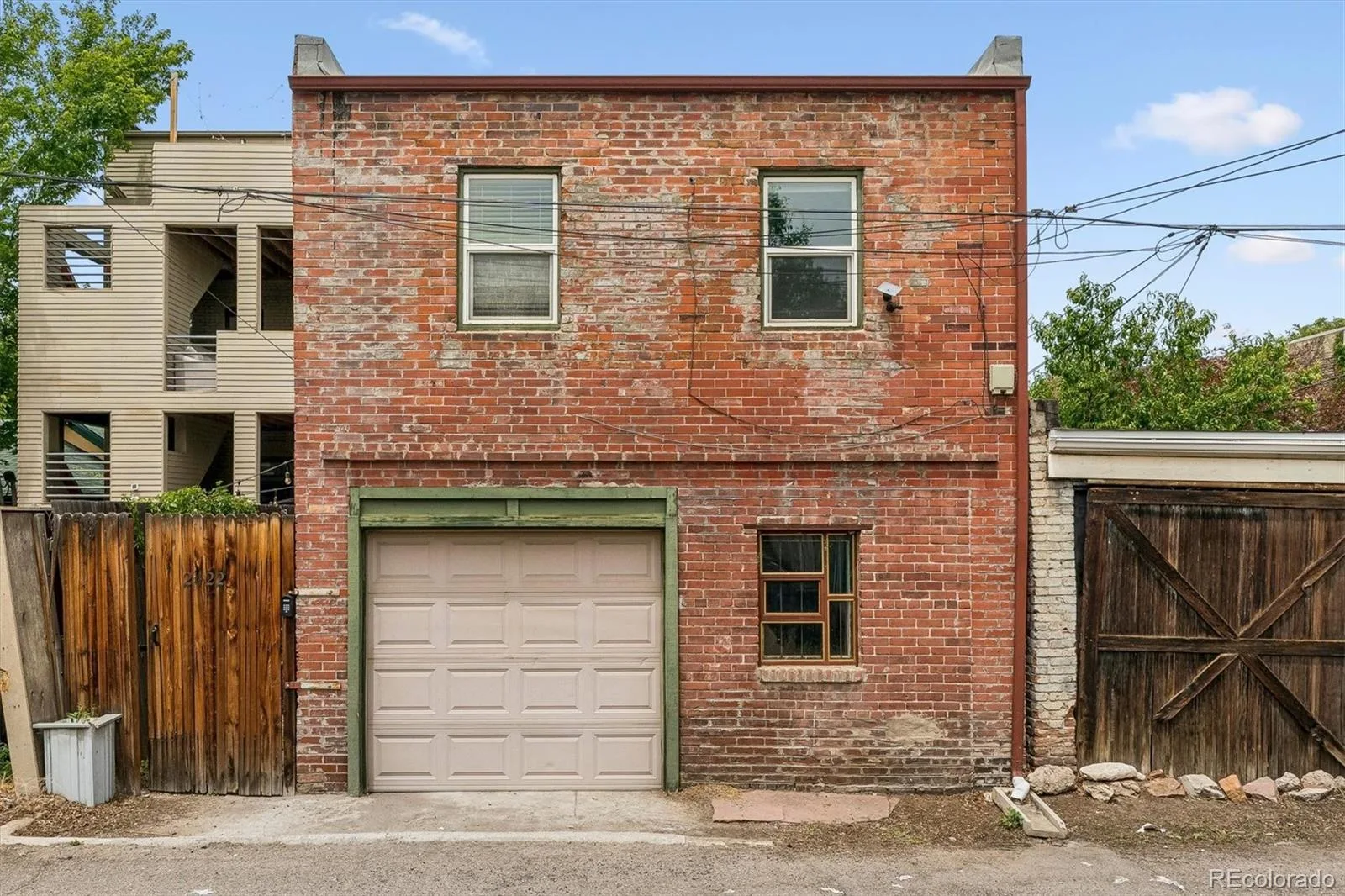 2422 Stout Street Denver CO 80205 MLS #REC6062930 06052026031924 1600 26