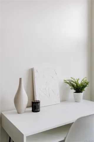 03262026004557 640 12