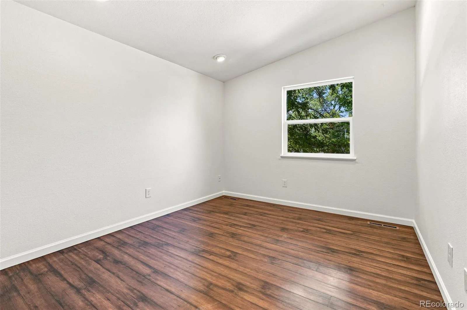 19557 E Floyd Avenue Aurora CO 80013 | MLS #REC6068762 08192026184436 1600 20
