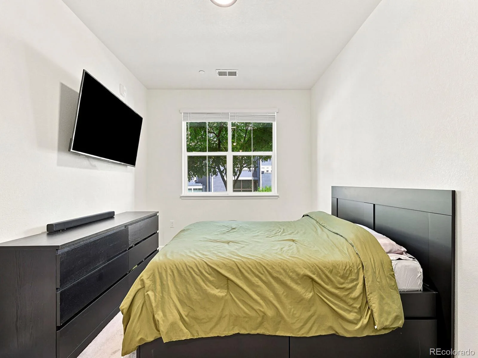 1841 S Dunkirk Street #106 Aurora CO 80017 | MLS #REC6069208 07272026192833 1600 18