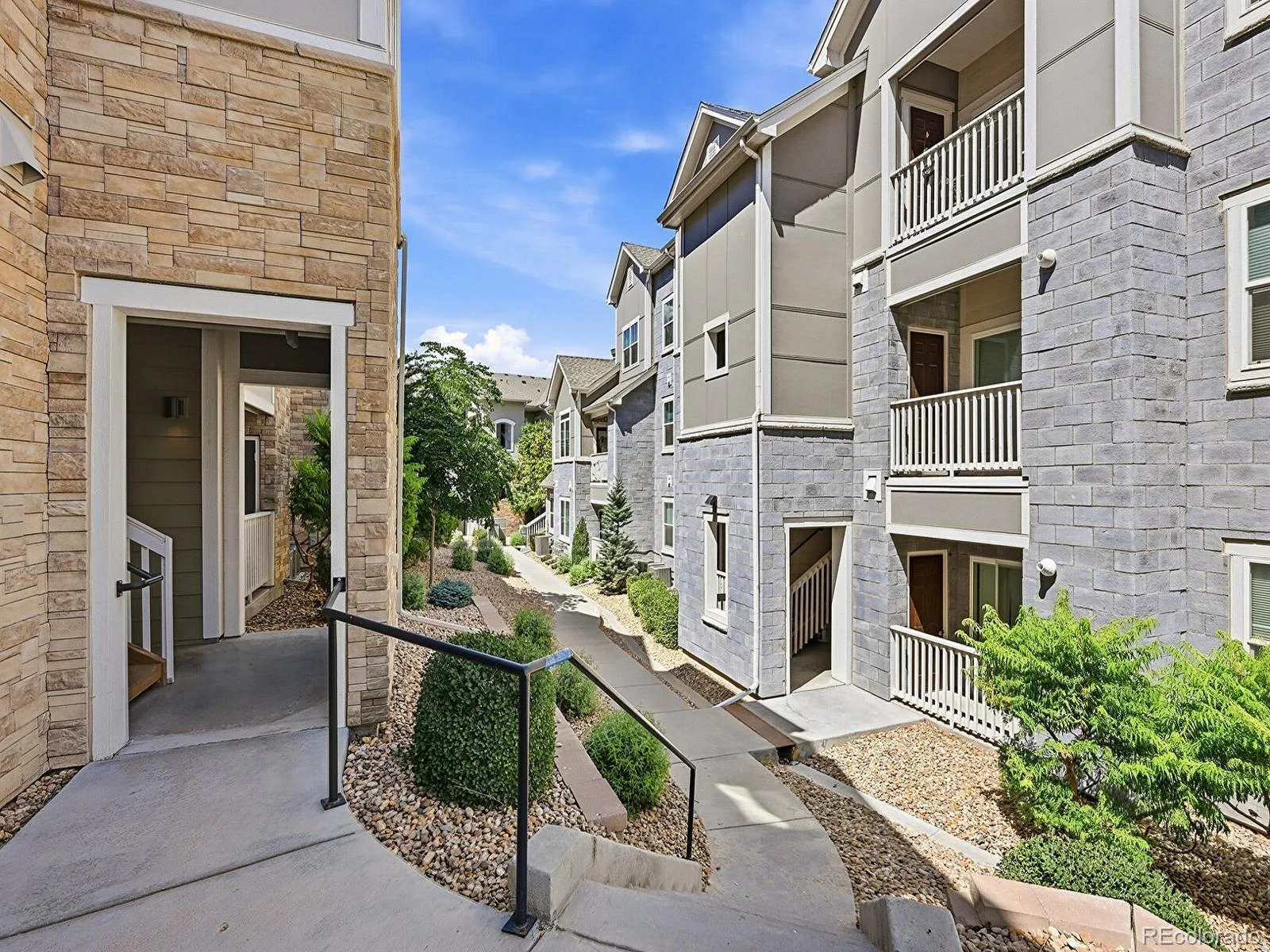 1841 S Dunkirk Street #106 Aurora CO 80017 | MLS #REC6069208 07272026192833 1600 26
