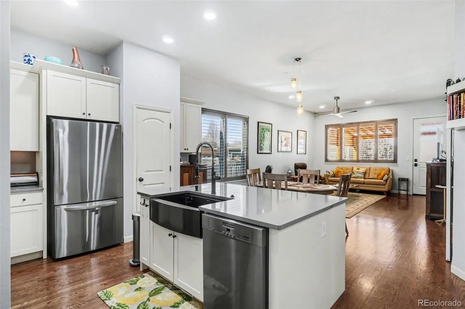 03202026202536 1600 10