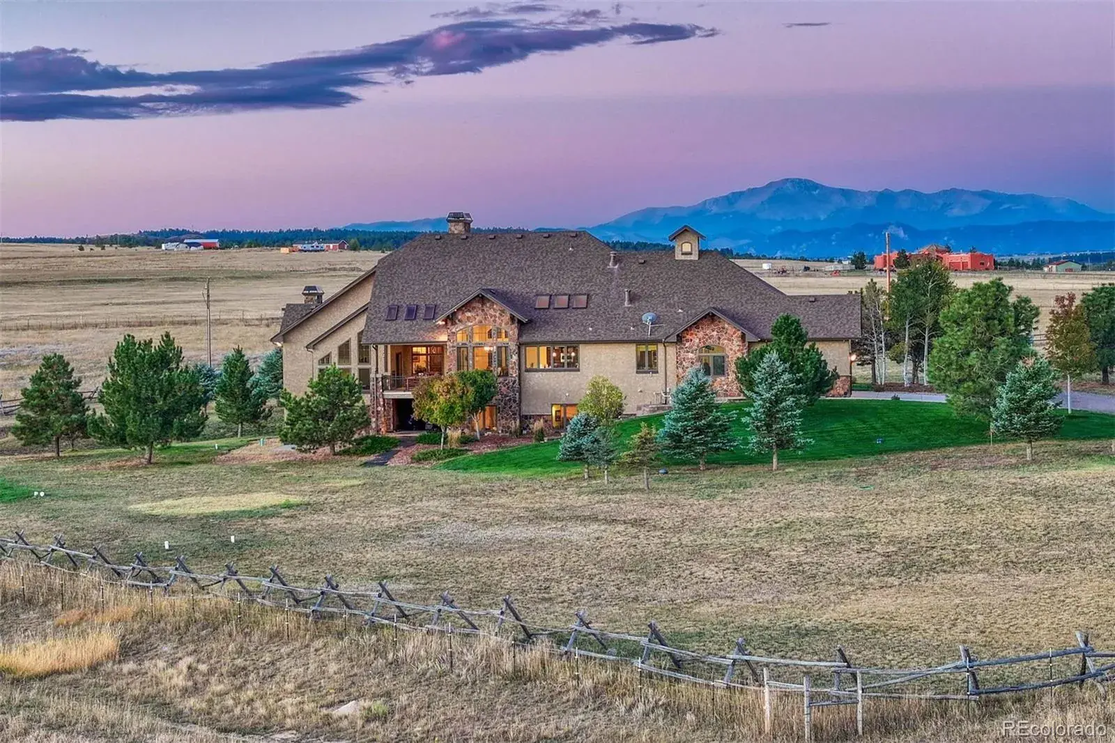 9565 Oak Springs Trail Franktown CO 80116 | MLS #REC6071988 11262025234002 1600 12