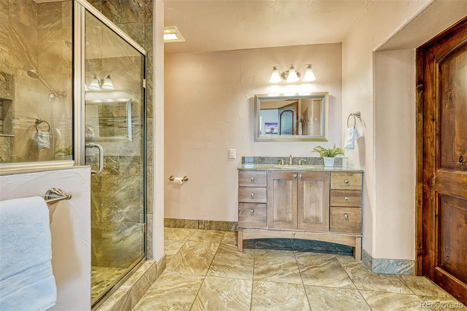 9565 Oak Springs Trail Franktown CO 80116 | MLS #REC6071988 11262025234002 1600 31