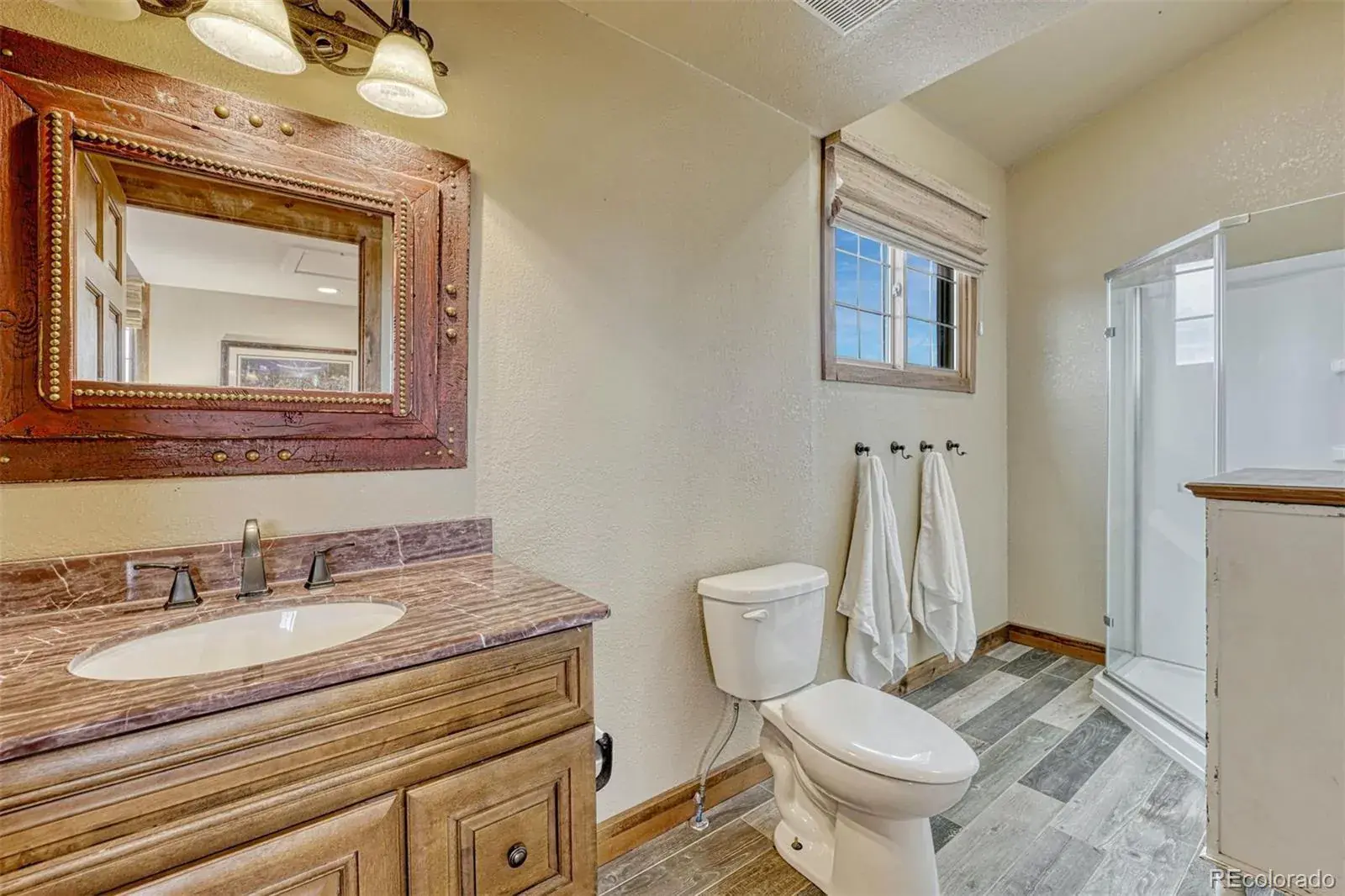 9565 Oak Springs Trail Franktown CO 80116 | MLS #REC6071988 11262025234002 1600 37