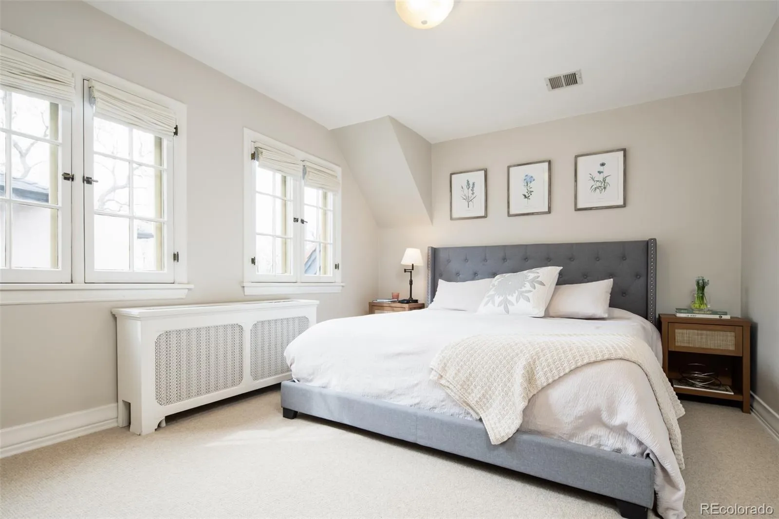 04012026161235 1600 24