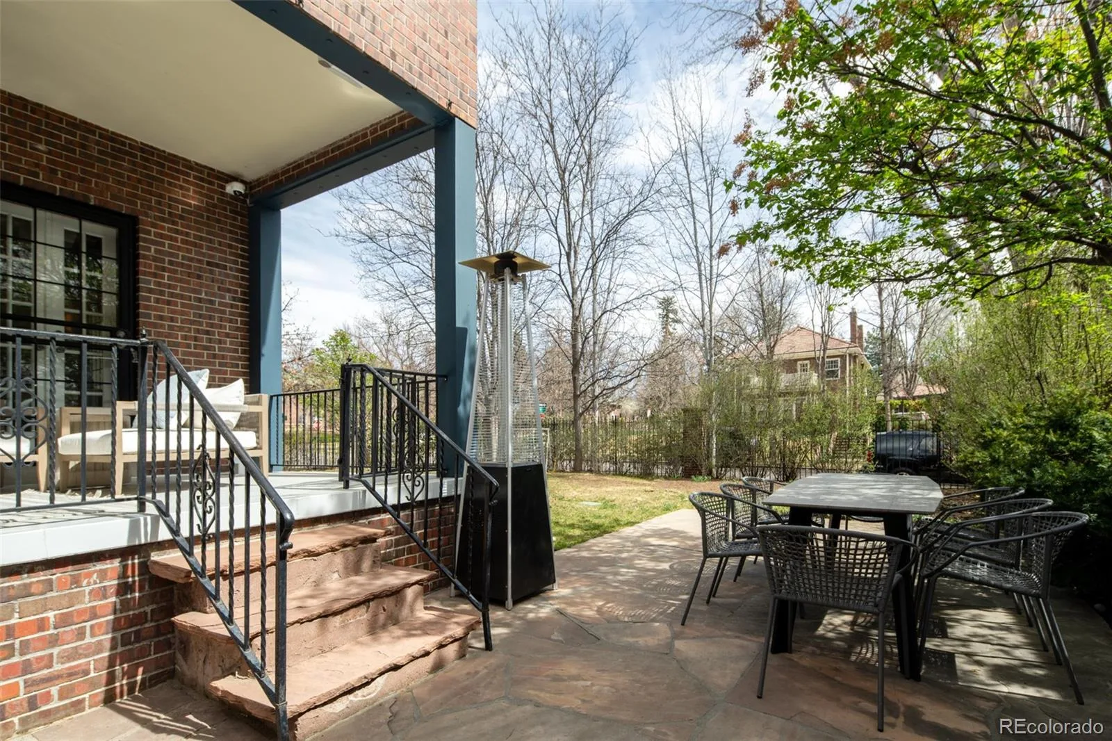 2030 E 7th Avenue Parkway Denver CO 80206 MLS #REC6073920 05292026192944 1600 37