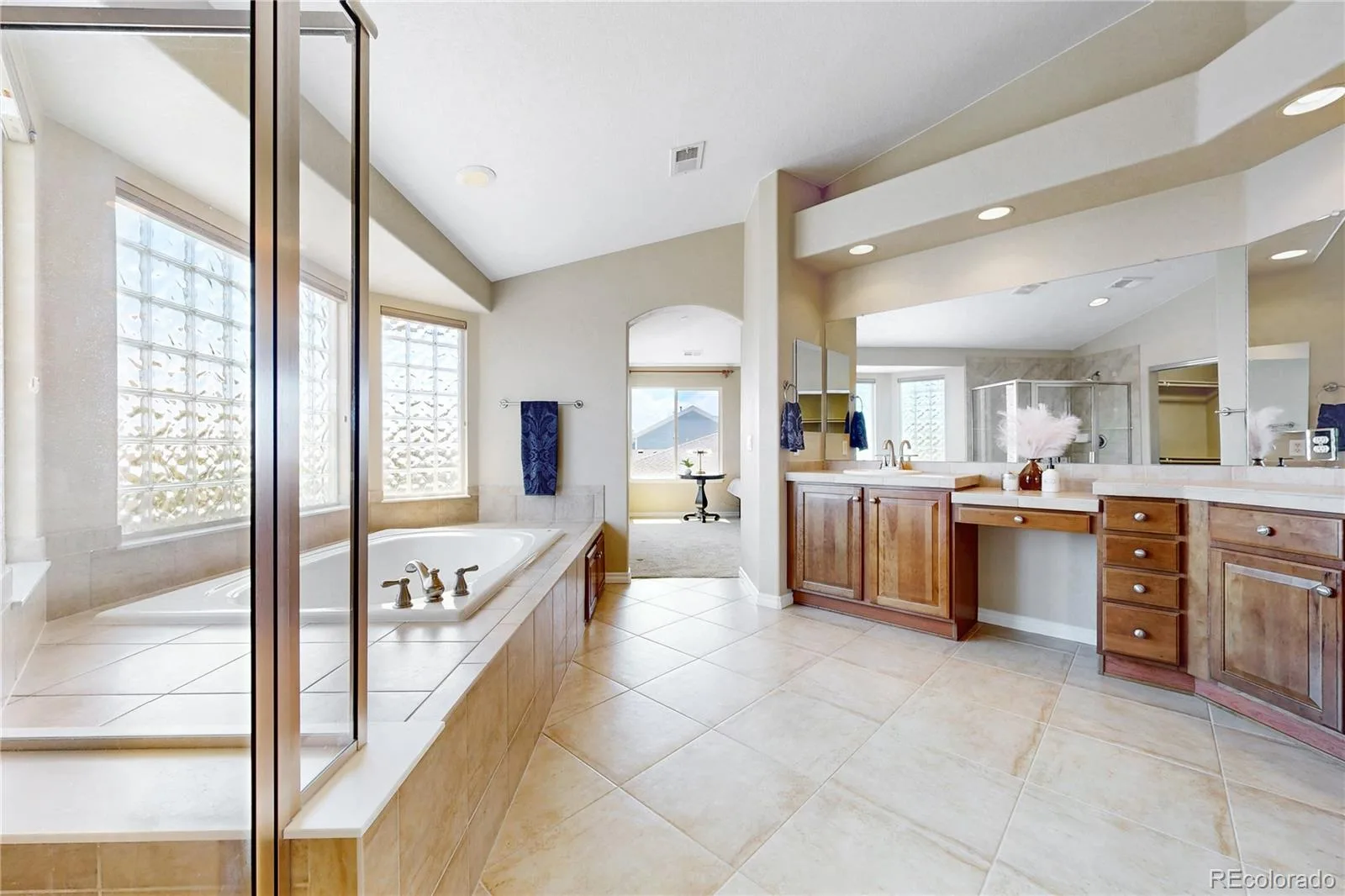 4918 Sedona Circle Parker CO 80134 | MLS #REC6074177 08282026230754 1600 27