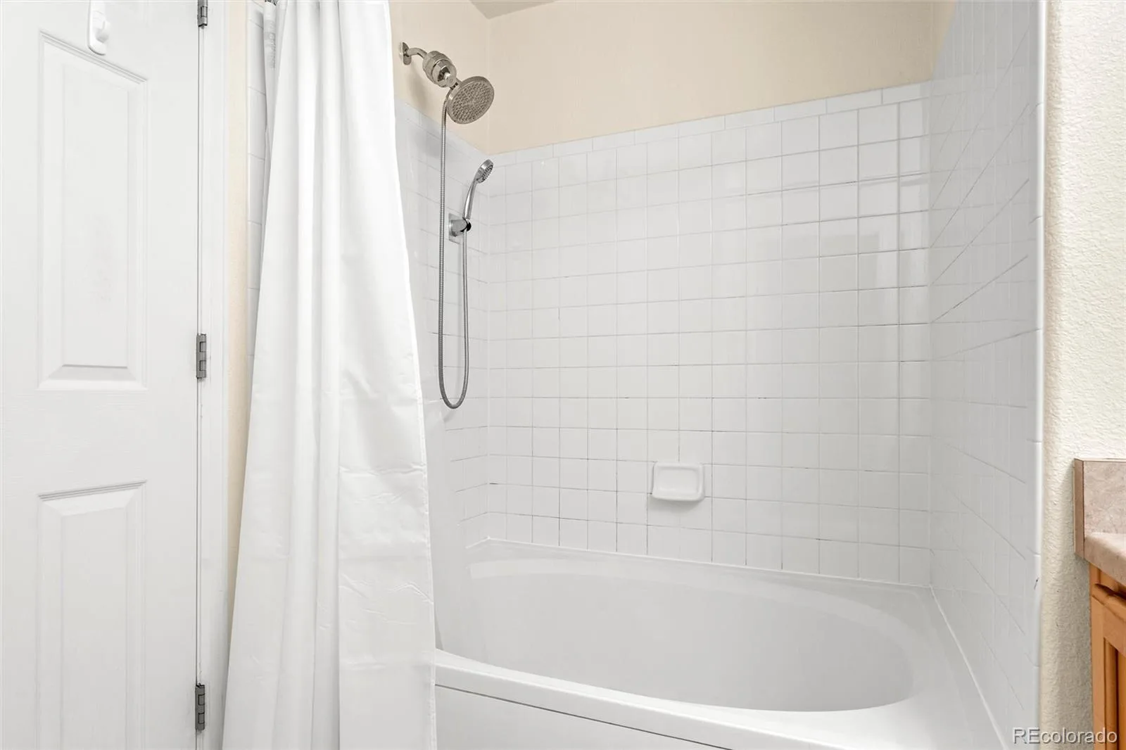 10050 E Gunnison Place #808 Aurora CO 80247 MLS #REC6074676 07162026144057 1600 14