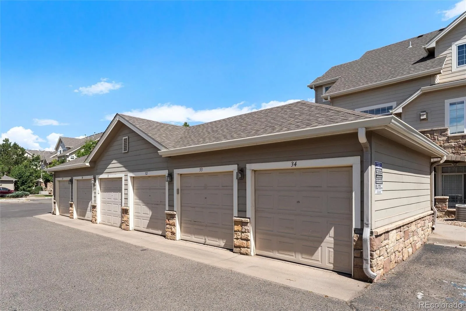 10050 E Gunnison Place #808 Aurora CO 80247 MLS #REC6074676 07162026144057 1600 21