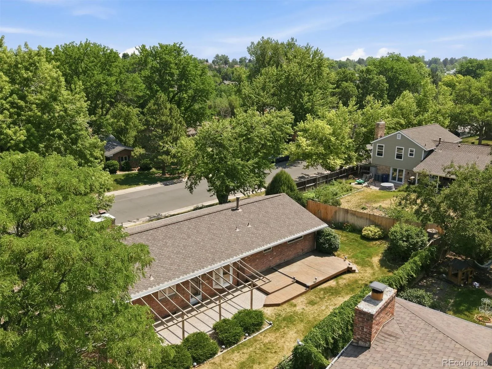 2182 W Briarwood Avenue Littleton CO 80120 MLS #REC6074860 06262026151713 1600 29