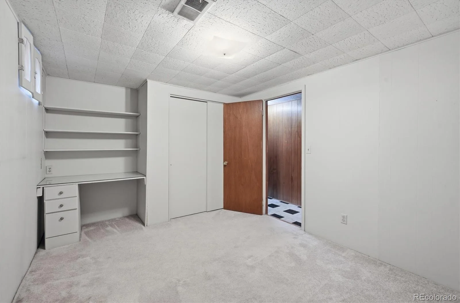 2182 W Briarwood Avenue Littleton CO 80120 MLS #REC6074860 06262026151713 1600 36