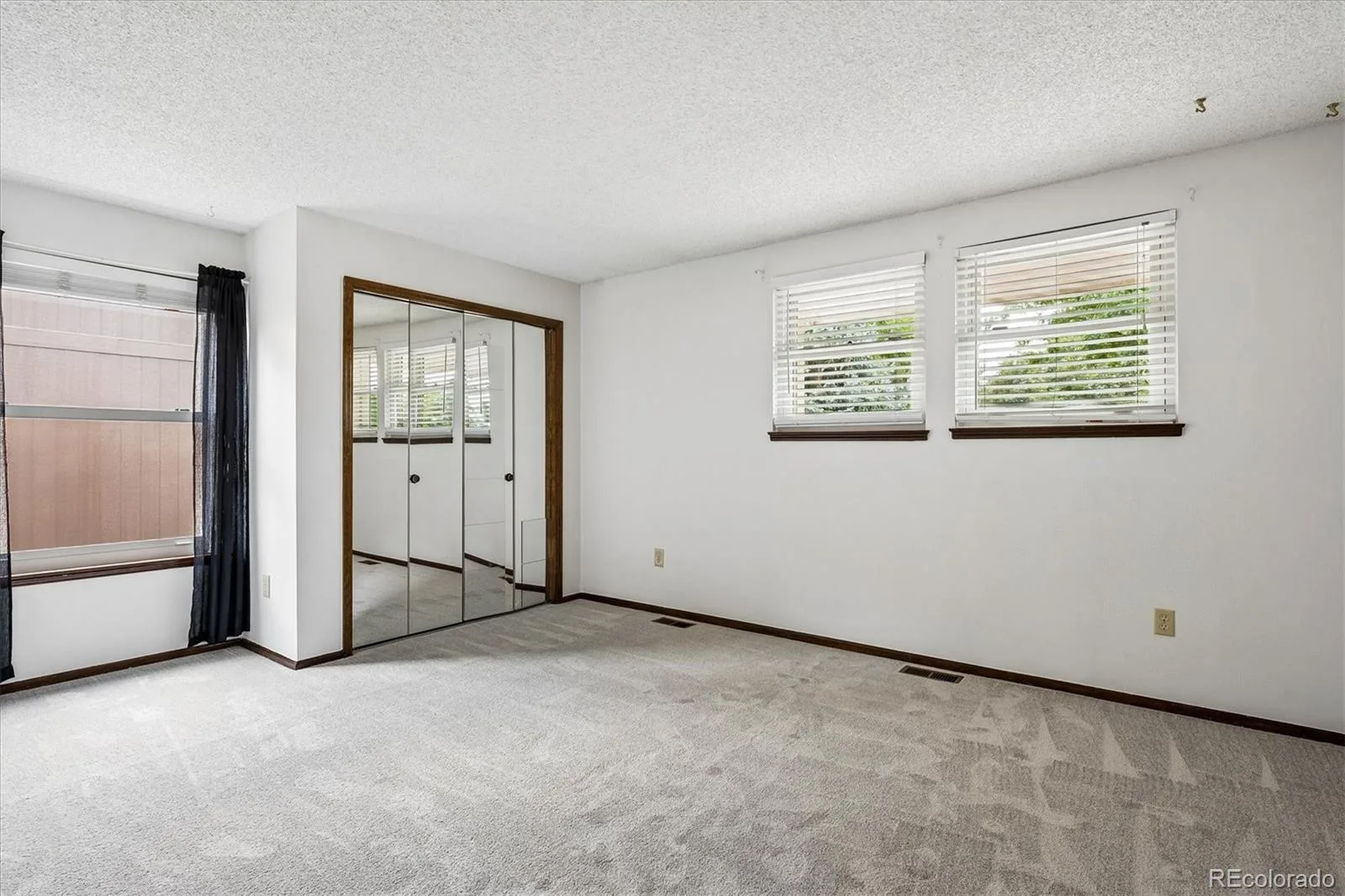 14767 E Wagon Trail Drive Aurora CO 80015 | MLS #REC6075213 08052026232649 1600 21