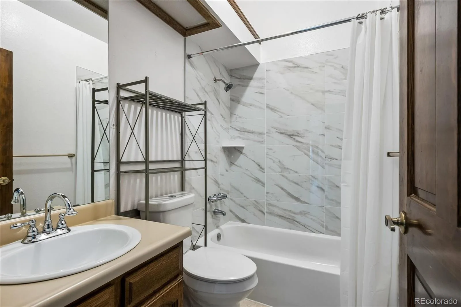 14767 E Wagon Trail Drive Aurora CO 80015 | MLS #REC6075213 08052026232649 1600 22