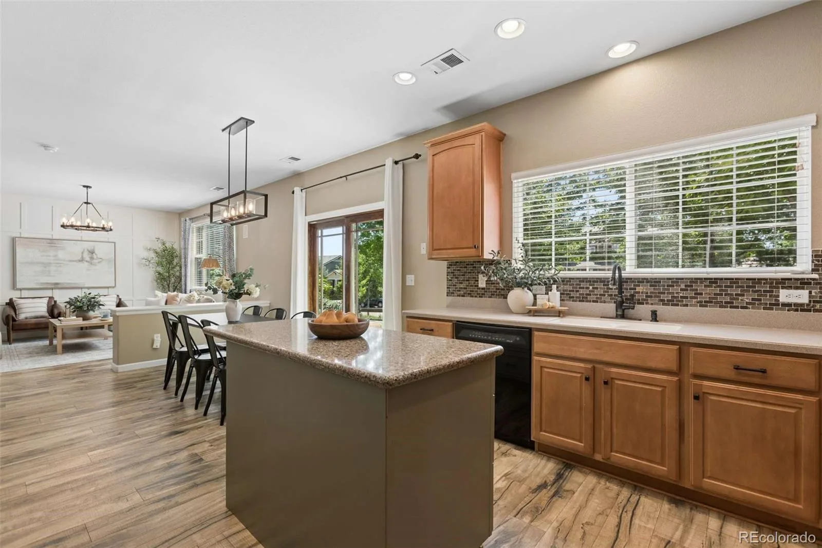 3528 Wonder Drive Castle Rock CO 80109 | MLS #REC6075787 08032026181454 1600 12