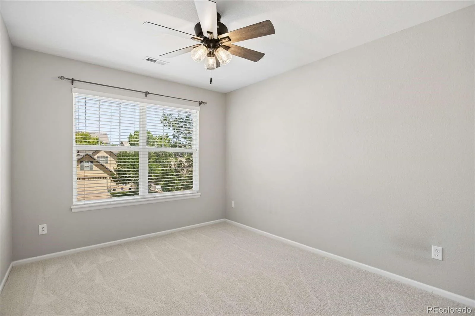 3528 Wonder Drive Castle Rock CO 80109 | MLS #REC6075787 08032026181454 1600 35