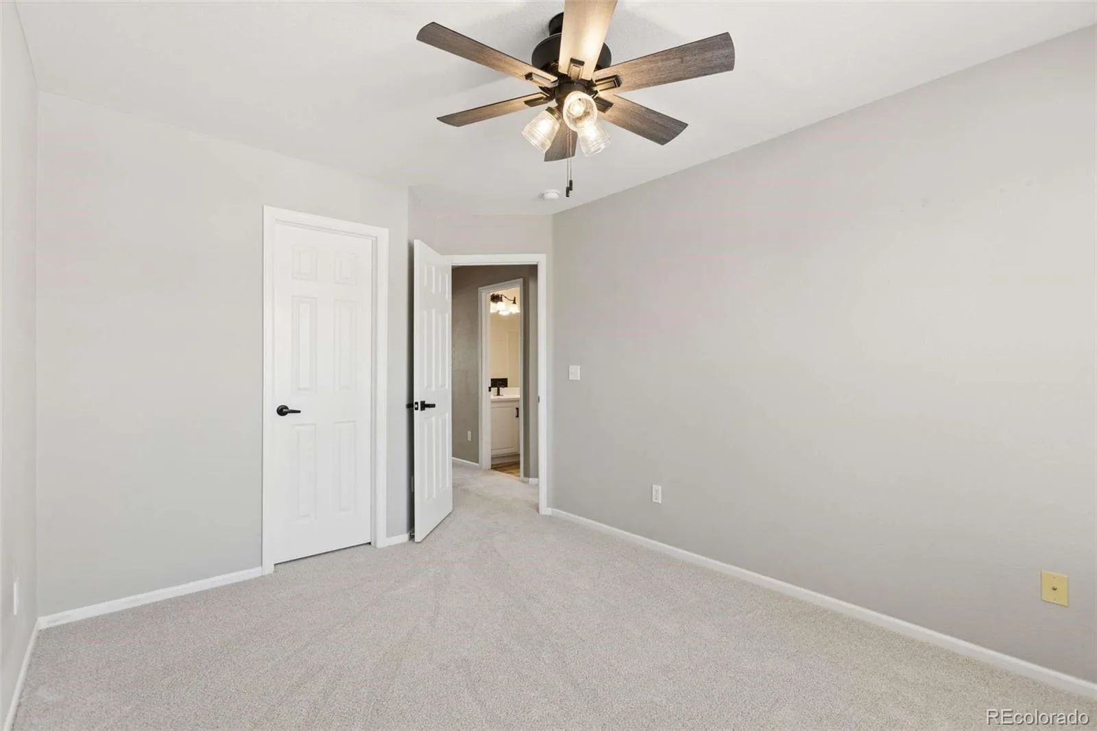 3528 Wonder Drive Castle Rock CO 80109 | MLS #REC6075787 08032026181454 1600 36