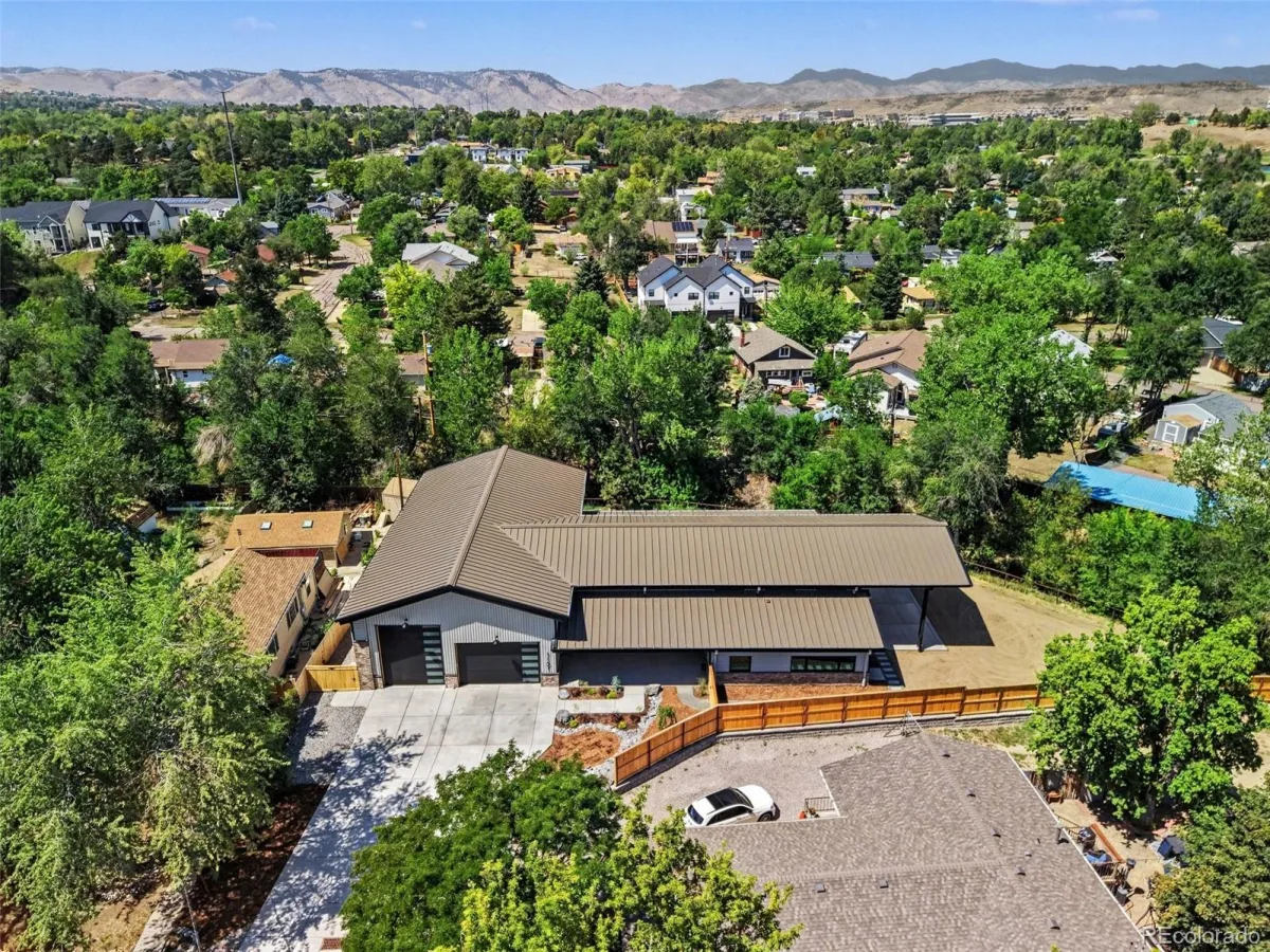 1131 Urban Street Lakewood CO 80401 | MLS #REC6076655 08262026054232 1200 2