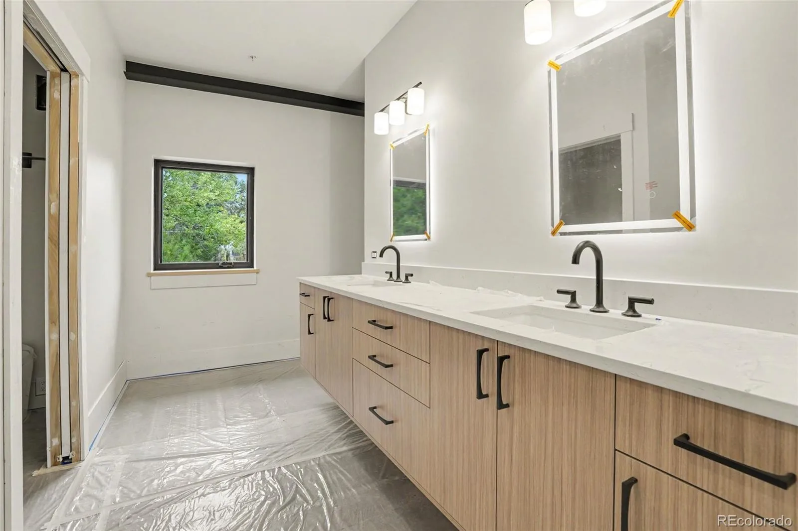 1131 Urban Street Lakewood CO 80401 | MLS #REC6076655 08262026054232 1600 18