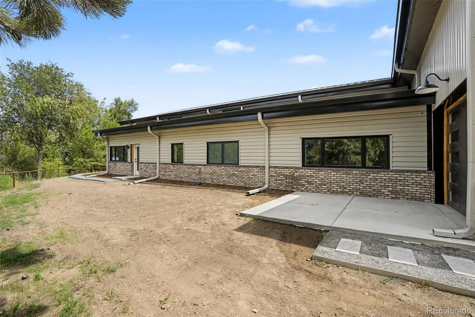 1131 Urban Street Lakewood CO 80401 | MLS #REC6076655 08262026054232 1600 40