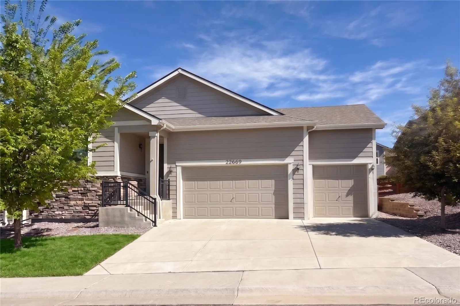22669 E Tufts Place Aurora CO 80015 | MLS #REC6077280 08262026225158 1600 4