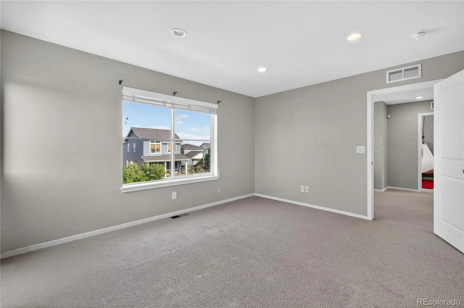 12783 River Rock Way Longmont CO 80504 | MLS #REC6078263 08172026204536 1600 18