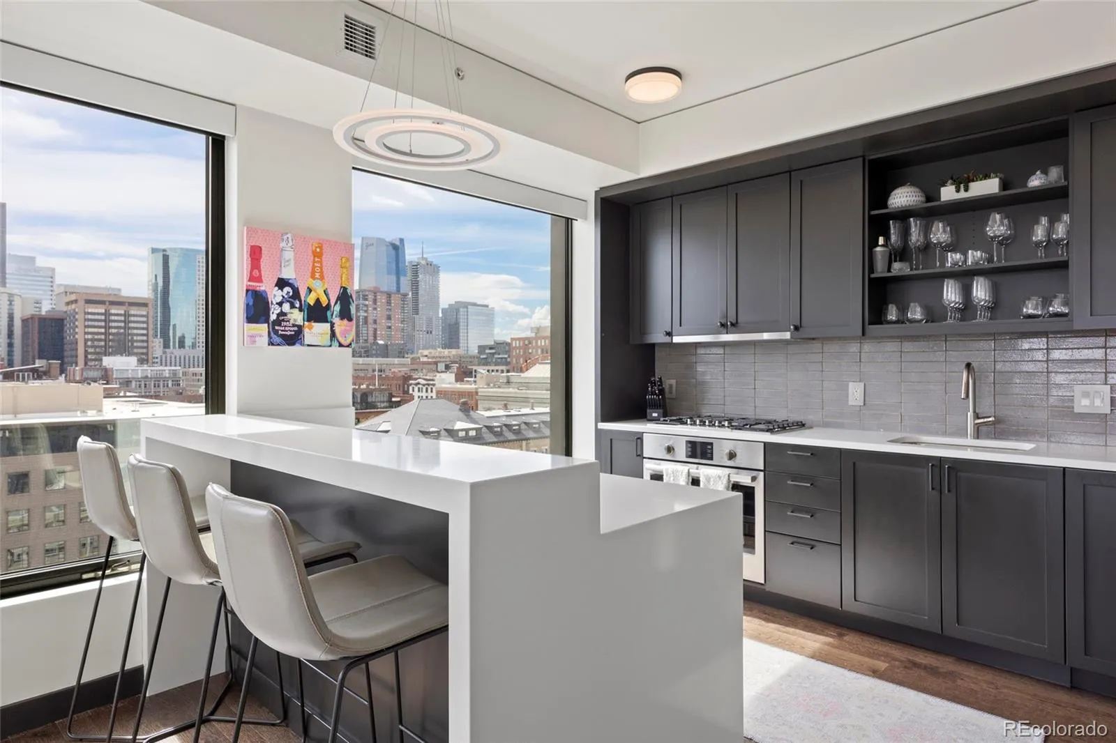 04112026202458 1600 16