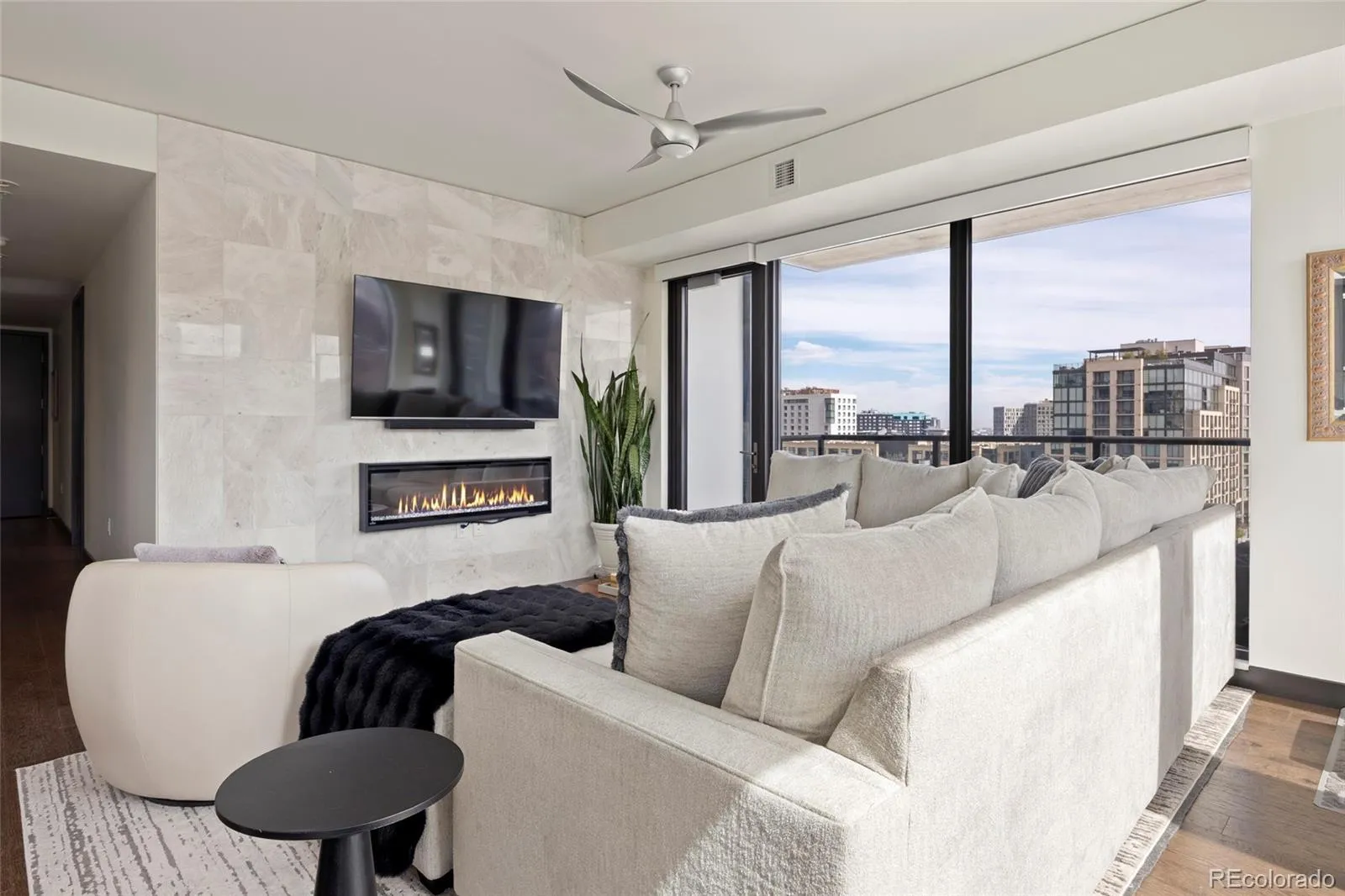 04112026202458 1600 7