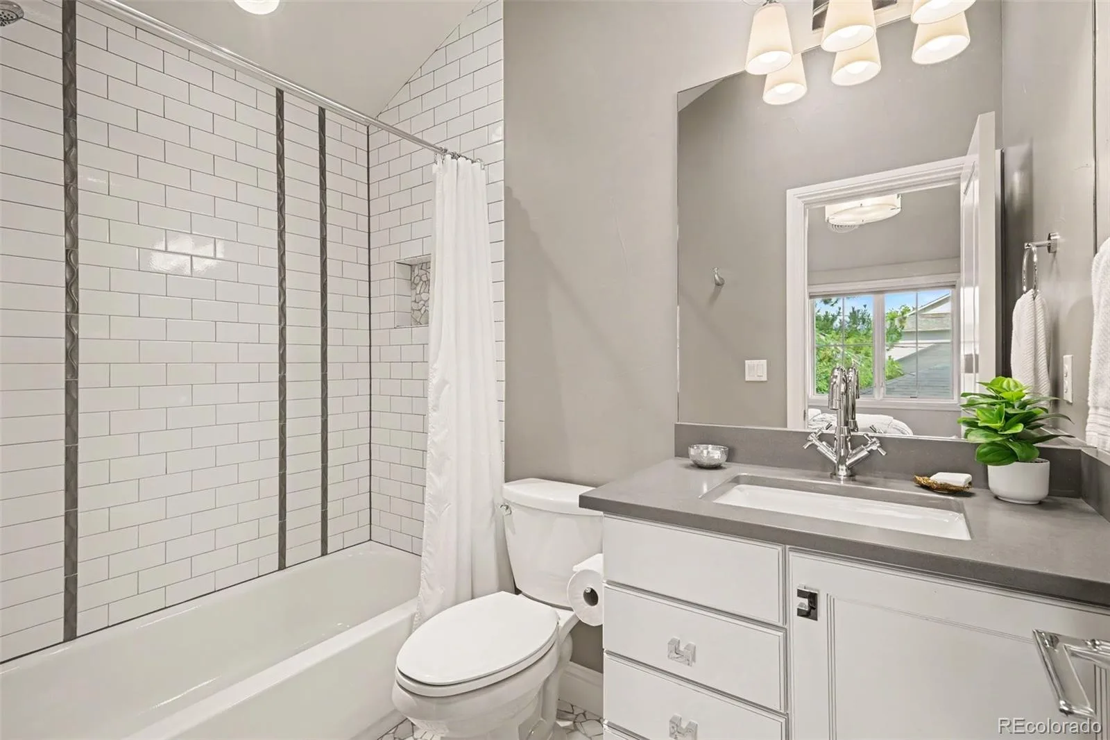 1400 S Saint Paul Street Denver CO 80210 | MLS #REC6079559 08192026174313 1600 21