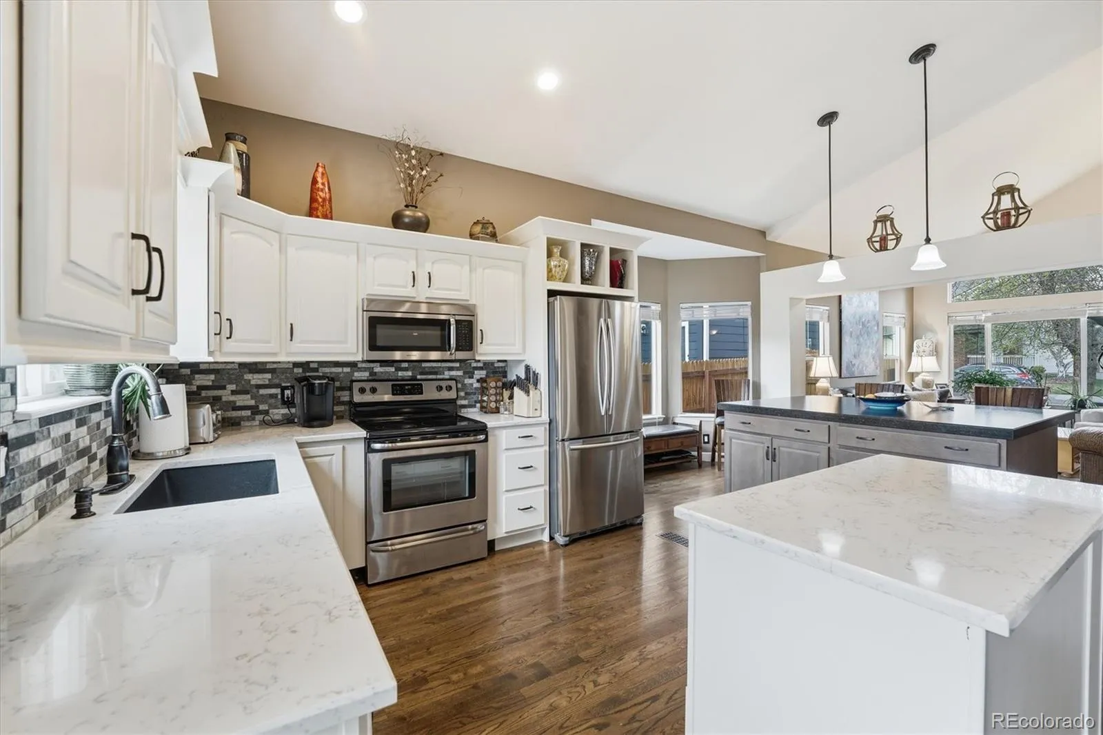 6531 S Simms Way Littleton CO 80127 MLS #REC6079847 05082026154700 1600 17