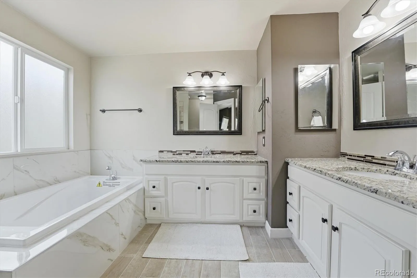 6531 S Simms Way Littleton CO 80127 MLS #REC6079847 05082026154700 1600 31
