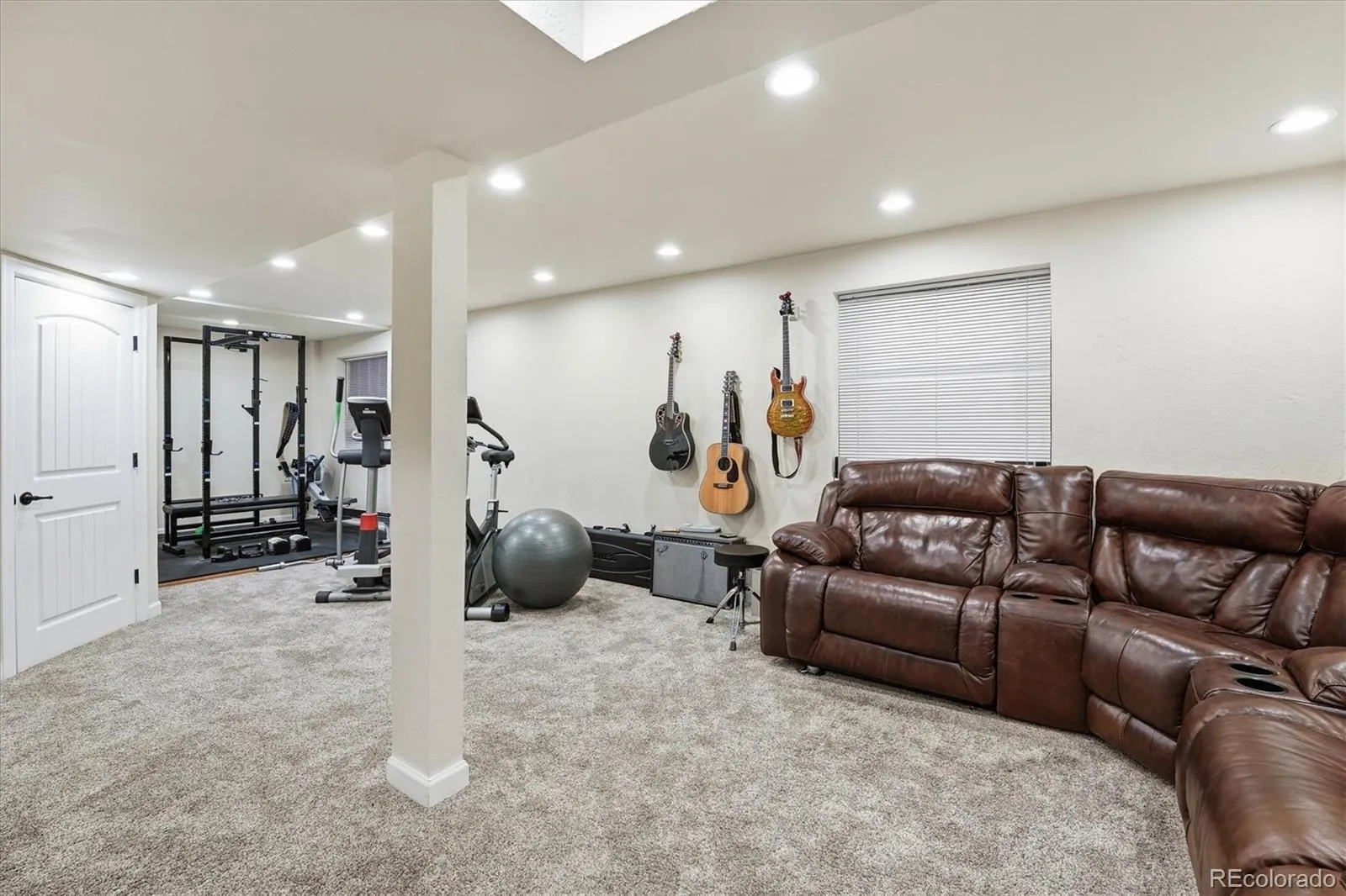 6531 S Simms Way Littleton CO 80127 MLS #REC6079847 05082026154700 1600 44