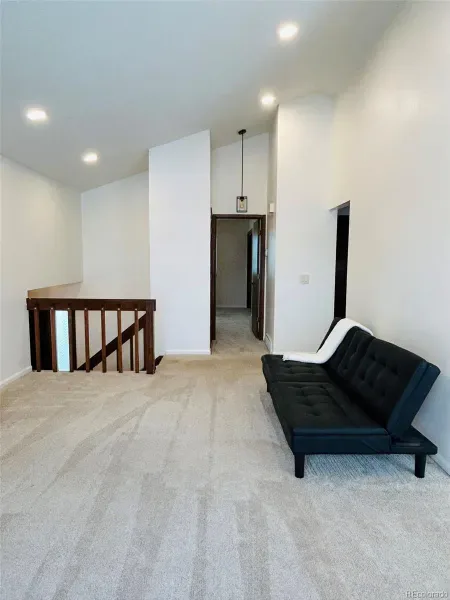 03212026193218 800 10