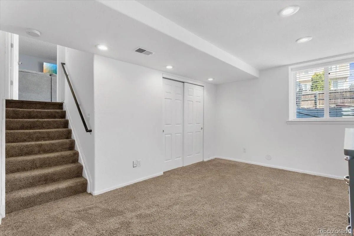 2118 S Truckee Street Aurora CO 80013 MLS #REC6082384 04172026213335 1200 22