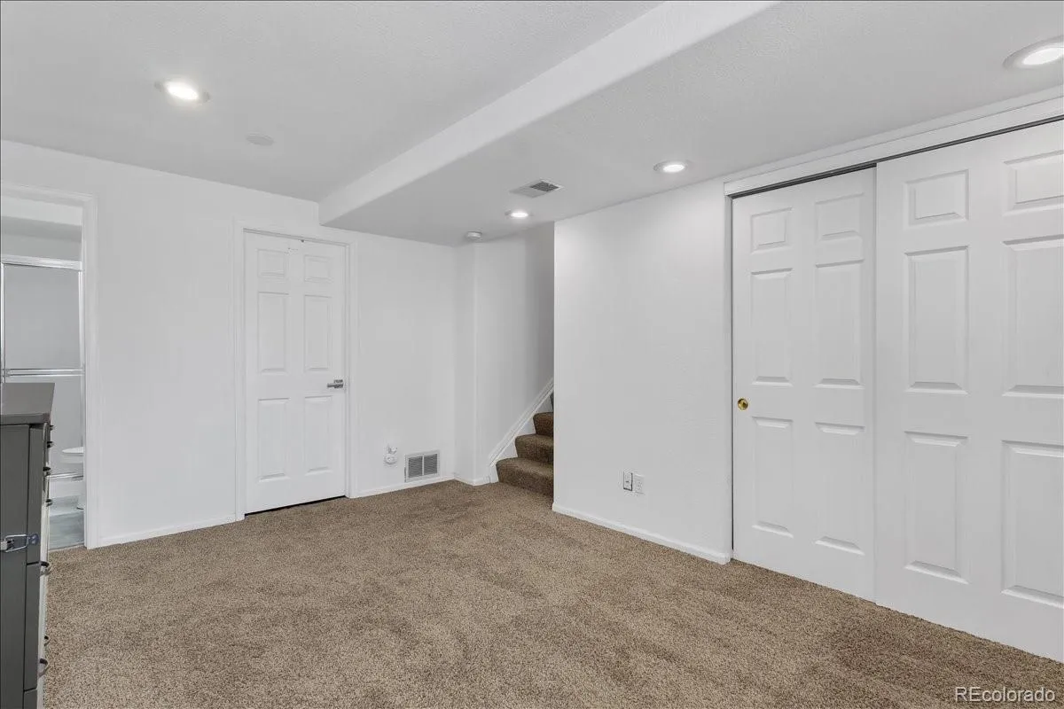 2118 S Truckee Street Aurora CO 80013 MLS #REC6082384 04172026213335 1200 23