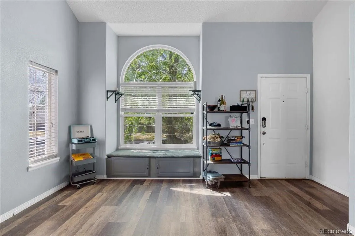2118 S Truckee Street Aurora CO 80013 MLS #REC6082384 04172026213335 1200 5